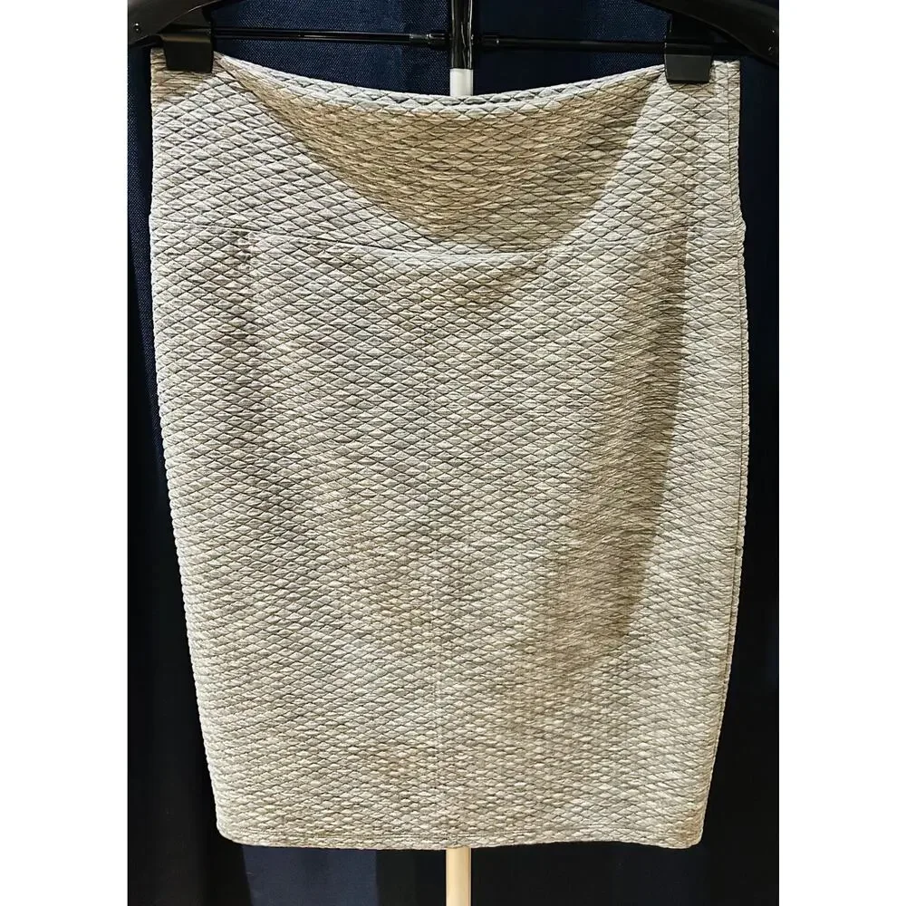 Lularoe Gray Diamond Quilted Skirt Women's size L